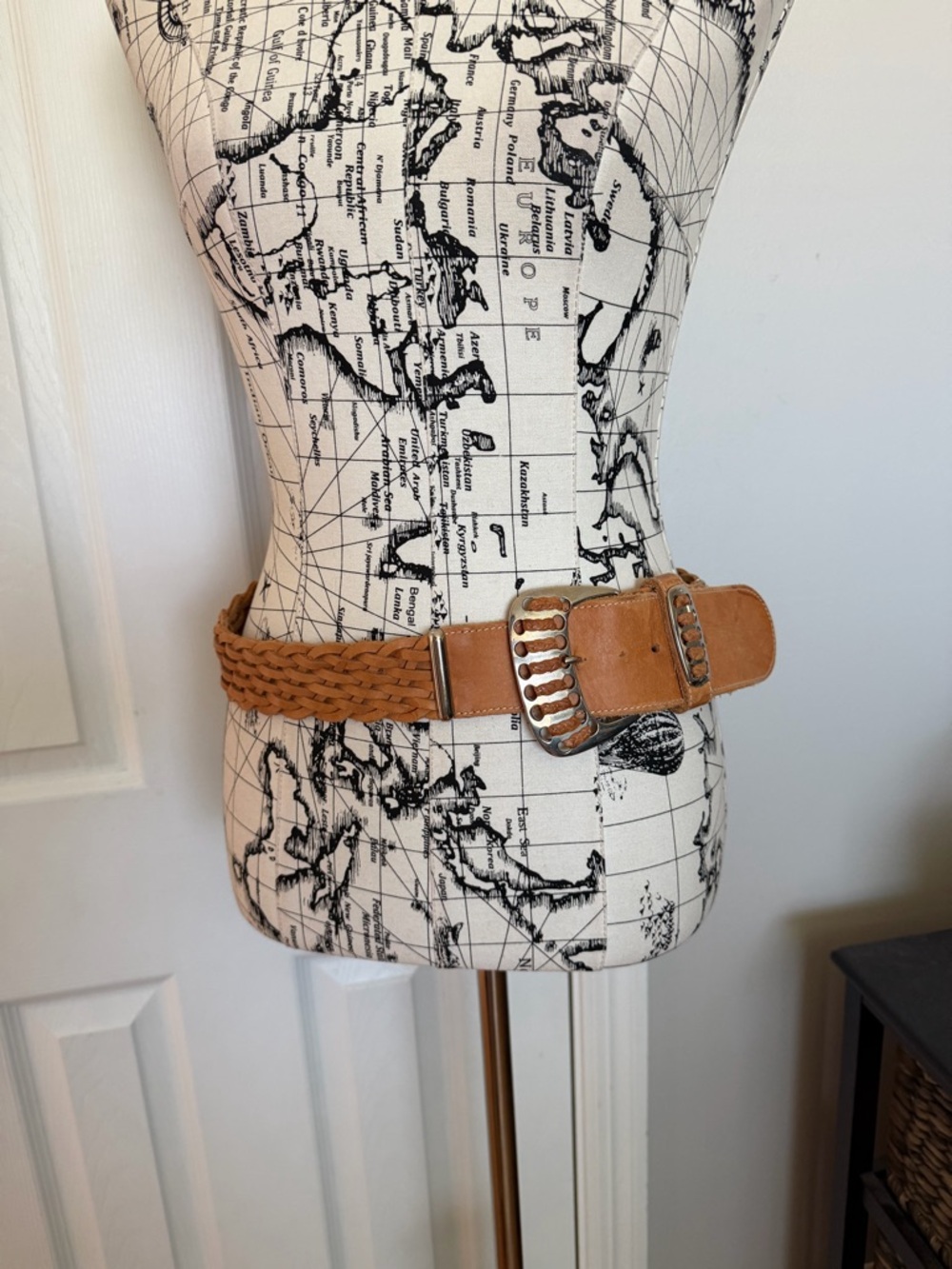 vintage boho leather belt tan braided interwoven silver metal buckle western